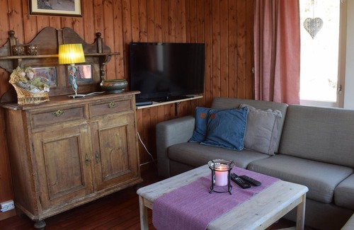 Eidsberg Municipality House | Enjoy a great panoramic view of the water in this vacation home.