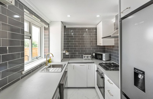 Bramley House | Enjoy a lovely and comfy house.