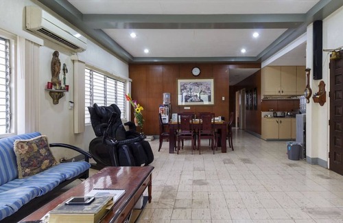 San Antonio House | Enjoy a spacious and comfortable room