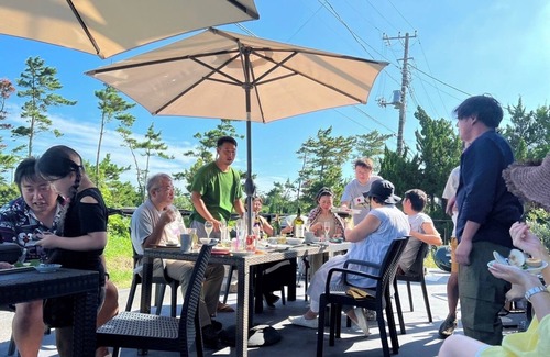 Kujukuri House | Enjoy BBQ on the terrace in front of the nature pa/Sambugun Chiba