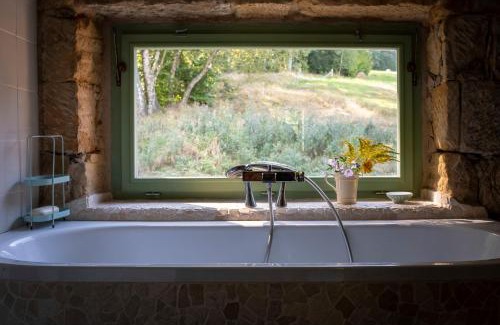 Jablonne v Podjestedi Apartment | ENJOY Cozy Romance Hills Forest Gardens Views Sauna Whirlpool Bath