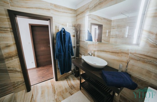 Pezinok Apartment | Enjoy panoramic view of The Little Carpathian