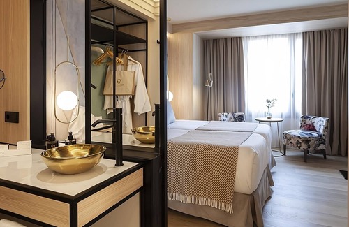 Sant Nicolau Hotel | Enjoy Picturesque Views! 2 Comfortable Units, Pets are Welcome!