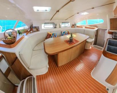 Carti Tupile Boat Rental | Enjoy Sailing Experience