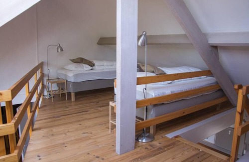 Anhee House | Enjoy Square - Spacious Holiday Home near Maredsous