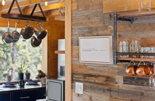Alma Cabin | Enjoy the Now in an Alpine Oasis