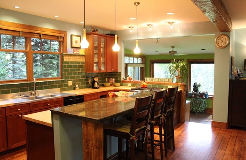 Crested Butte South House | Enjoy the pool table, ping pong and hot tub with a beautiful view