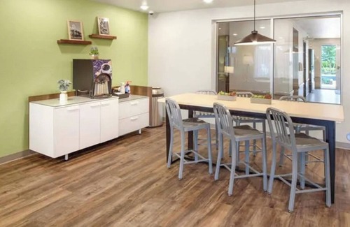 Austin Hotel | Enjoy your Extended Stay in 4 Rooms Near the Lyndon B. Johnson Museum in Austin