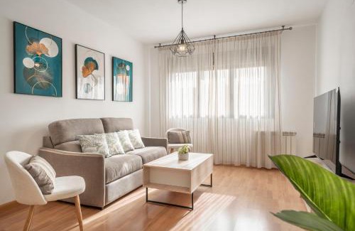 Figares Apartment | EnjoyGranada EMIR 4C + Parking