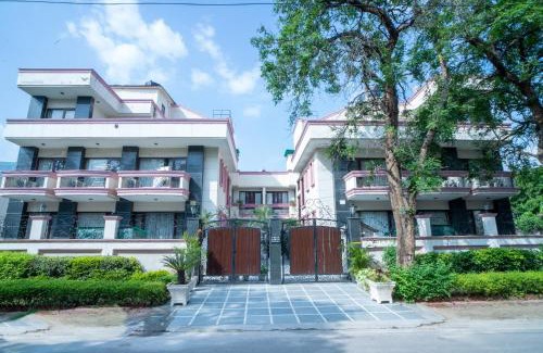 DLF Phase 3 Apartment | Enkay Residency V Block-Cyber City