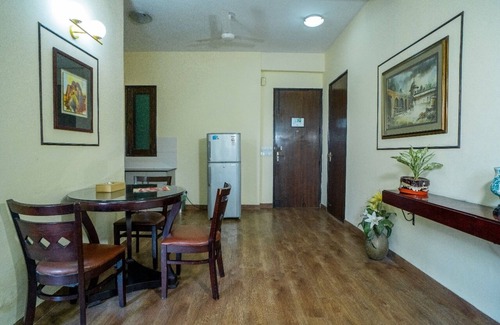 DLF Phase 3 Apartment | Enkay Residency V Block-Cyber City