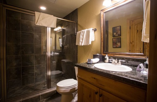 Park City Condo | Enormous condo with stunning mountain views by RedAwning