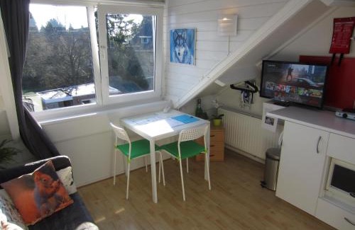 Hogeland House | Enschede Guest Rooms