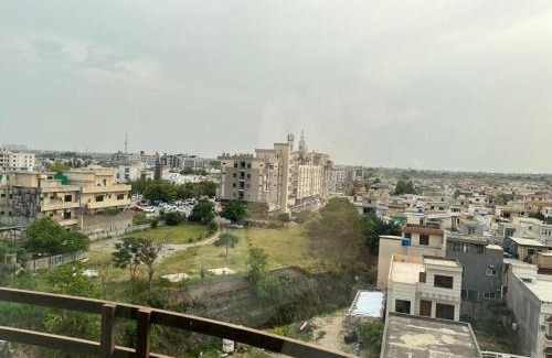 Islamabad Apartment | Entire 2BR Apartment, Netflix, Prime