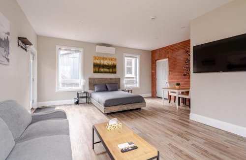 Mount Hope Huron Park Apartment | ENTIRE BACHELOR UNIT EN-SUITE ACROSS FROM GOOGLE - br3