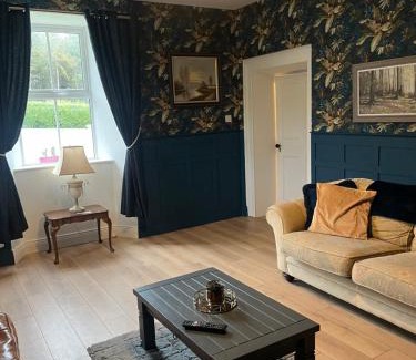 Coolbawn House | Entire Farmhouse in Tipperary