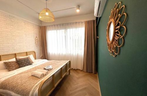 Talat Yot Apartment | Entire floor,Decorated cozy home, near Grand Palace