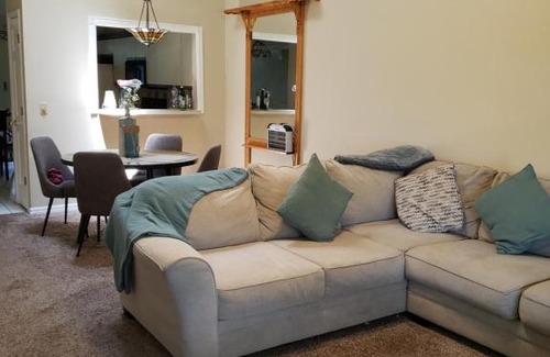 Buena Ventura Lakes House | entire house