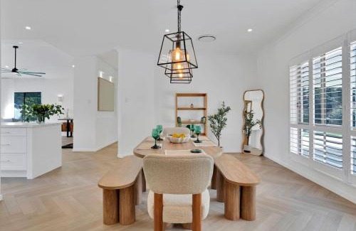 Peachester House | Entire Property at Sunshine Grove