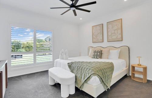 Peachester House | Entire Property at Sunshine Grove