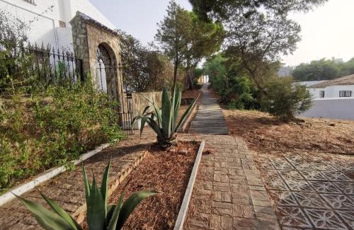 Torre Zalabar Apartment | Entre pinos y playa