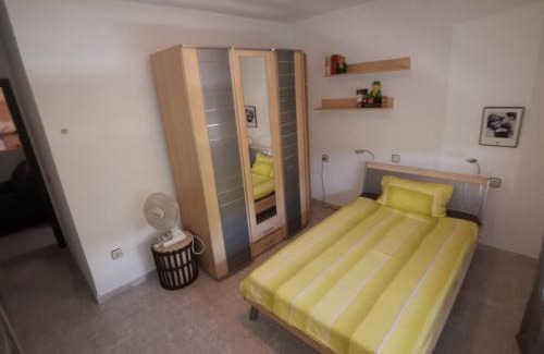 Torre Zalabar Apartment | Entre pinos y playa