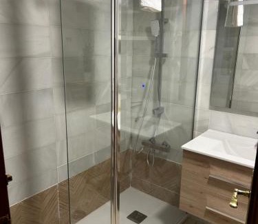 La Trinidad-San Juan y Todos los Santos Apartment | Entrenaranjos Calle Pérez de Castro