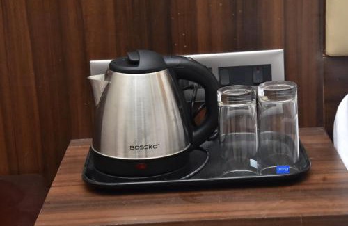 Rameshwaram Hotel | EPR Residency