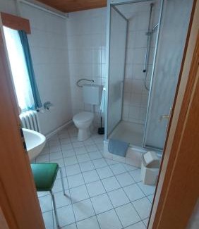 Frauenstein Apartment | Erzhof Nassau- Gästezimmer an der Loipe