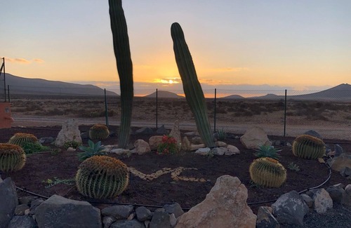 Triquivijate Villa | Dream villa with private tennis court & heated pool & children’s play area