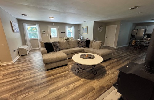 Simmonsville Apartment | Escape to Comfort in Newport