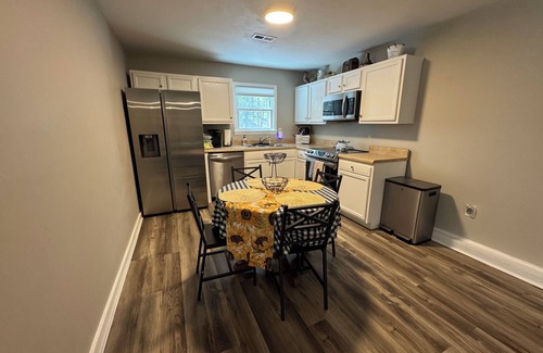 Simmonsville Apartment | Escape to Comfort in Newport