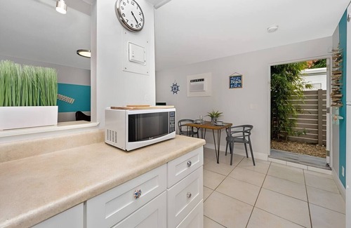 South Lake House | Escape to Ocean Breeze Home - A relaxing atmosphere with stylish beach-themed décor