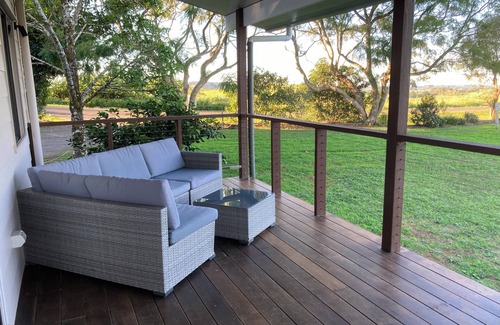 Wootha Ski Chalet | Escape to the country at Flame Tree Chalet