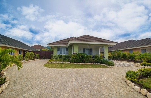 St. Ann's Bay House | Eshae Living Modern Beach House