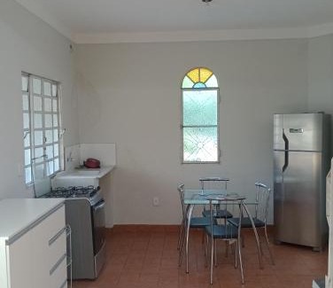 Guaratingueta House | Espaço Gardenias II