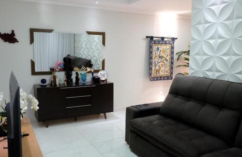 Vila Guilhermina House | Espaço moderno na melhor região de Pirassununga