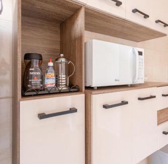 Regiao Urbana Homogenea X Apartment | Espaçoso com 2 Quartos, bem tranquilo c/varanda!