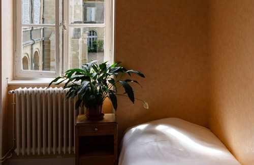 Nevers Bed & Breakfast | Espace Bernadette Soubirous Nevers