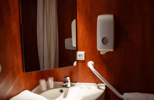 Nevers Bed & Breakfast | Espace Bernadette Soubirous Nevers