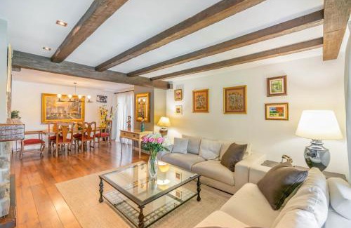 Biurrun-Olcoz House | Espectacular casa con piscina próxima a Pamplona