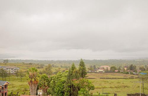 Hospital Apartment | Essy's Apartments Nakuru with pool & GYM