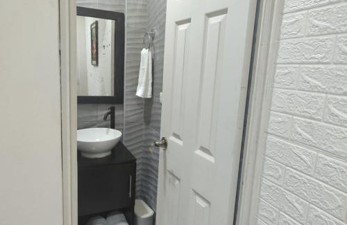 San Salvador House | Estancia WLC