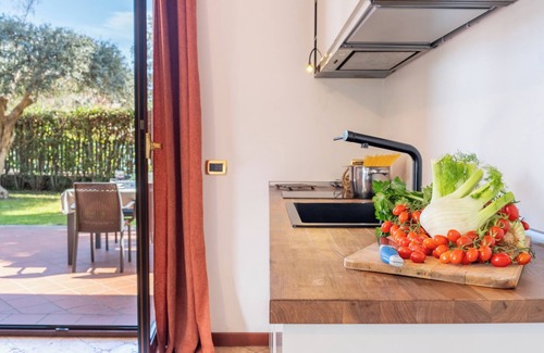 Sant'Anna Apartment | Etna, mare e verde (double room in villa)