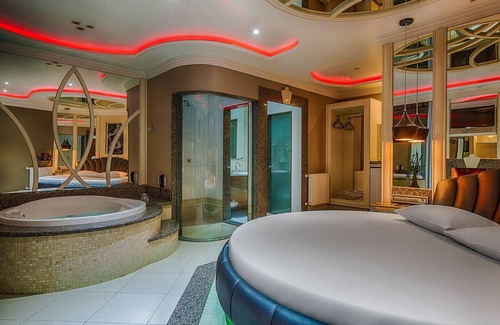 Samuara Hotel | Ettus Motel