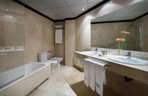 Segovia Old Town Hotel | Eurostars Plaza Acueducto