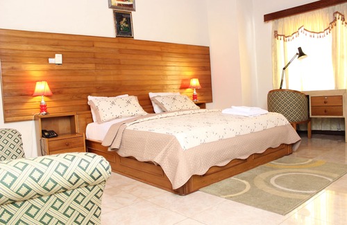 Sunyani Hotel | Eusbett Hotel