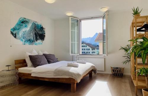 Brunnen Apartment | EVA o Wellnessoasis o Montainview o Pizzaoven o