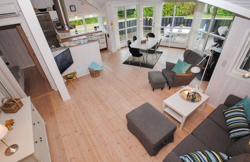 Trend House | "Evelina" - 150m to the fjord by Interhome
