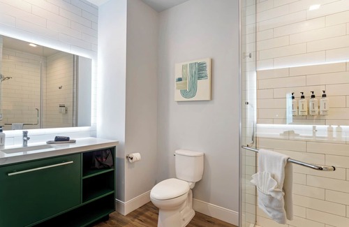East Riverside Hotel | EVEN Hotel Waco - University Area by IHG